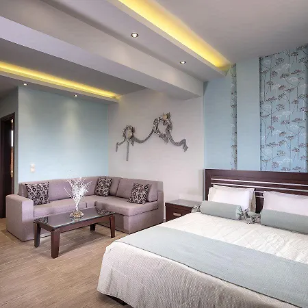Complex Plaka 3*