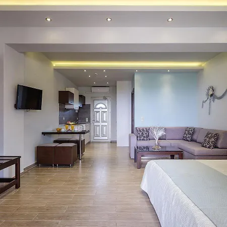 Plaka Complex 3*