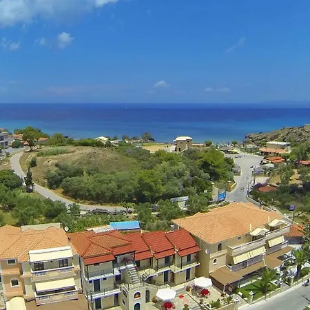 Plaka Complex 3*