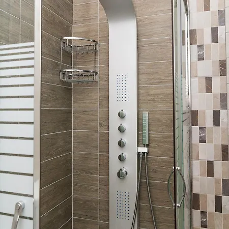 리조트 Plaka Vasilikí