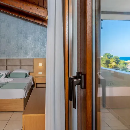 Plaka Resort Vasilikí