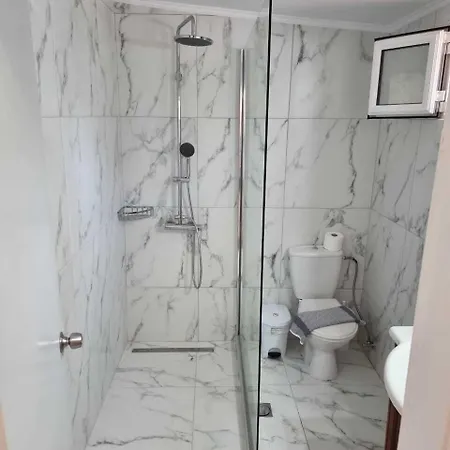 Plaka Resort