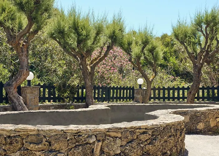 Station touristique Plaka 3*