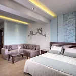 Resort Plaka 3*