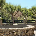 Resort Plaka 3*