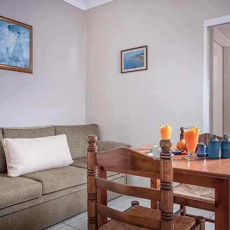 Resort Plaka Vasilikí