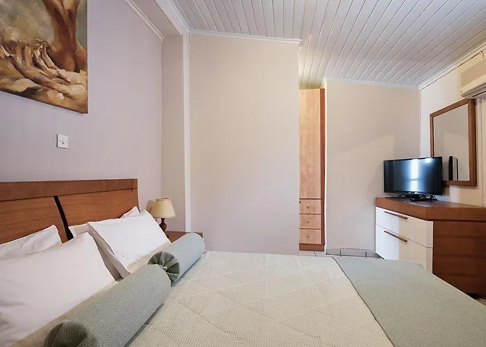 Plaka Semesteranläggning (resort) Vasilikí