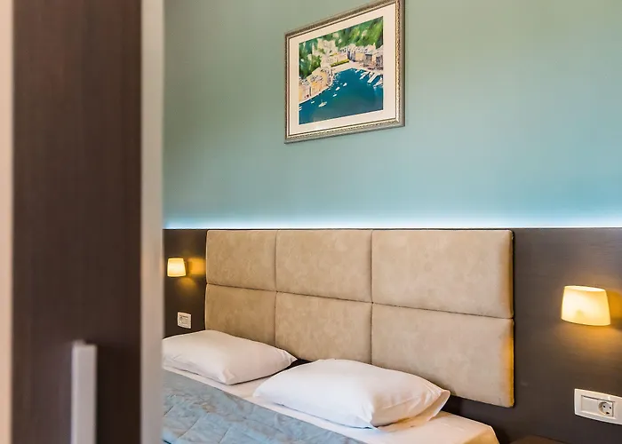 Plaka Semesteranläggning (resort)